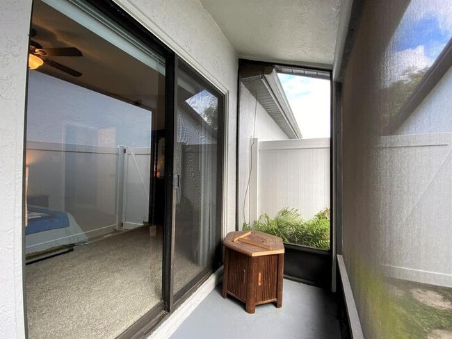 Building Photo - 488 Wild Fox Dr