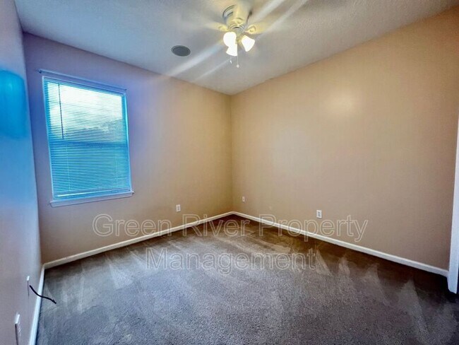 Building Photo - 12576 Arrowleaf Ln