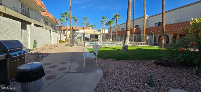 Building Photo - 16510 E Palisades Blvd