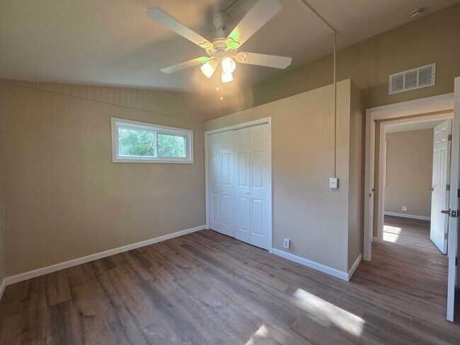 Building Photo - Beautifully Remodeled 3-Bedroom Home in Westwood!