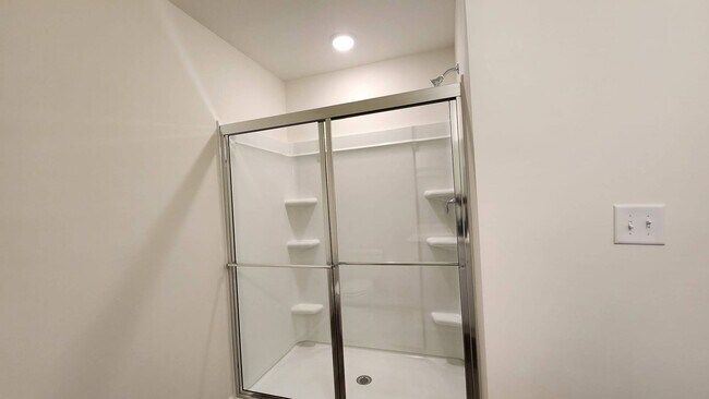 Building Photo - 4 Bedroom 2.5 Bathroom NEW Home in Wilson's Walk