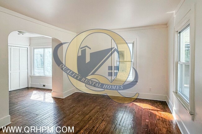 Building Photo - Available Now - 4 BEDROOMS!!!