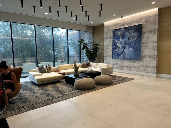 Building Photo - 788 West Marietta St NW