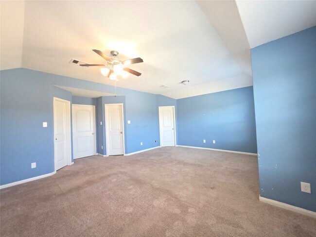 Building Photo - 26035 Allan Poe Dr