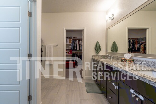 Building Photo - 3555 Nuestra Ave