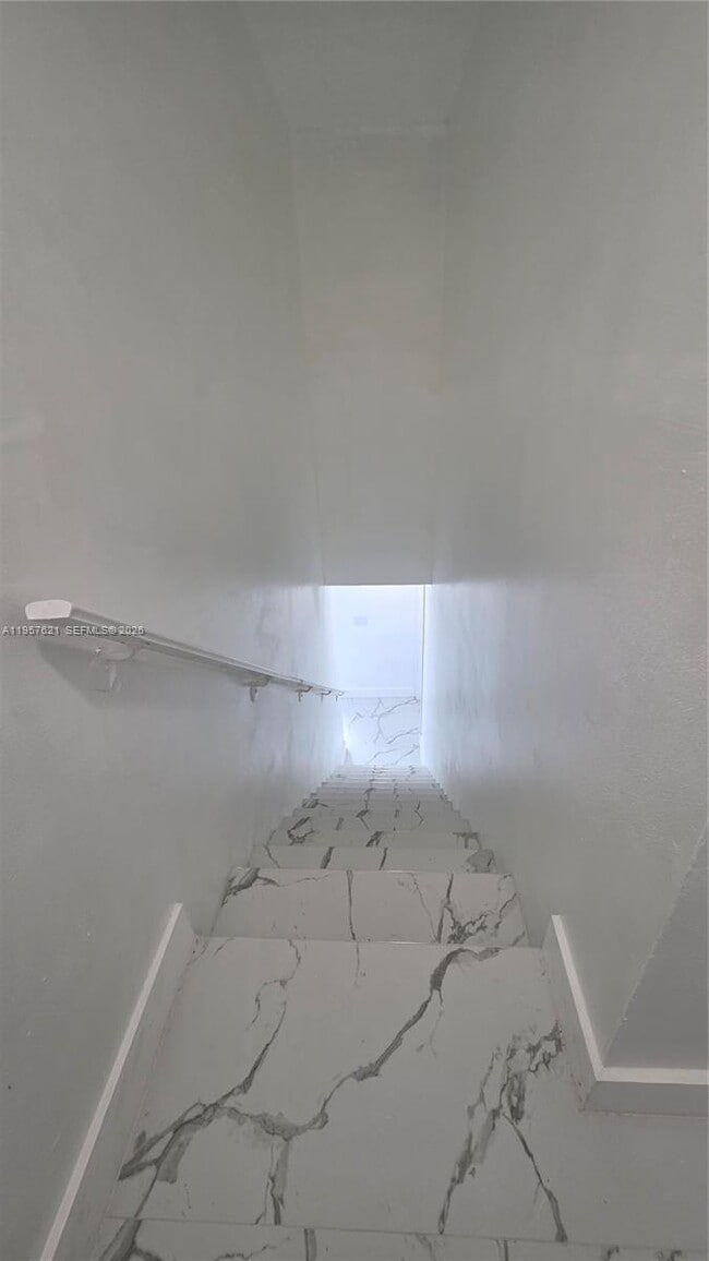 Building Photo - 7085 W Sunrise Blvd