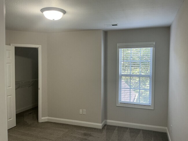 Building Photo - 4981 Brian Center Ln