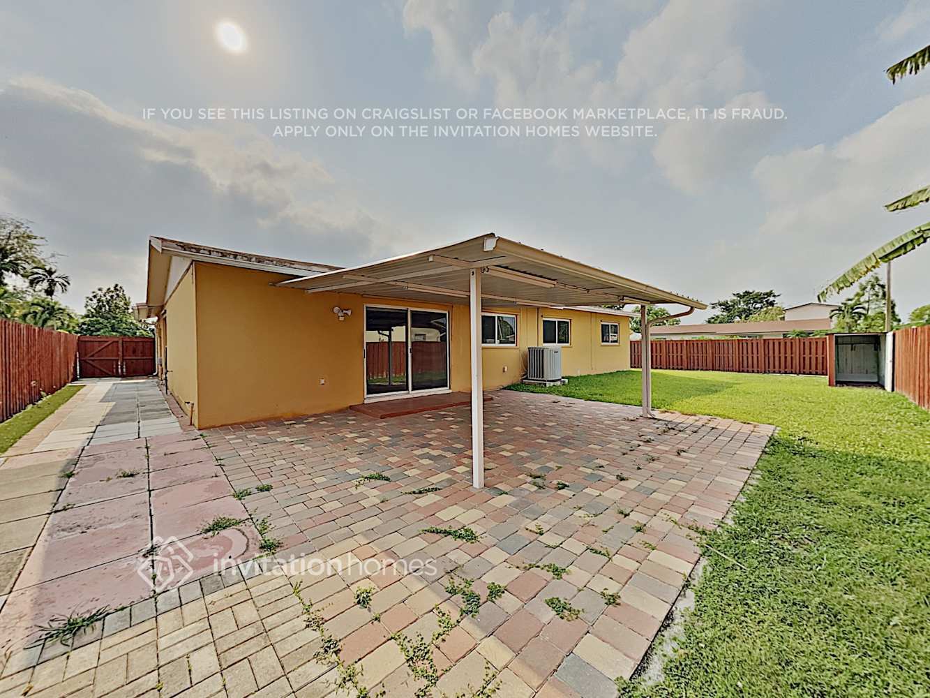 Building Photo - 2620 SW 121st Ave