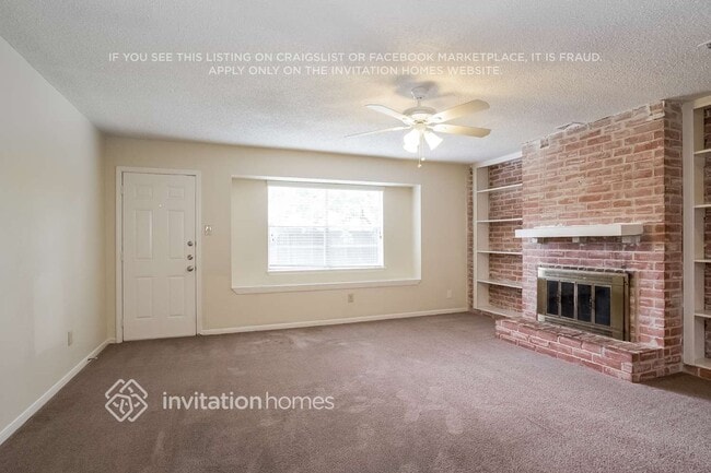 Building Photo - 6946 Maple Fox Dr