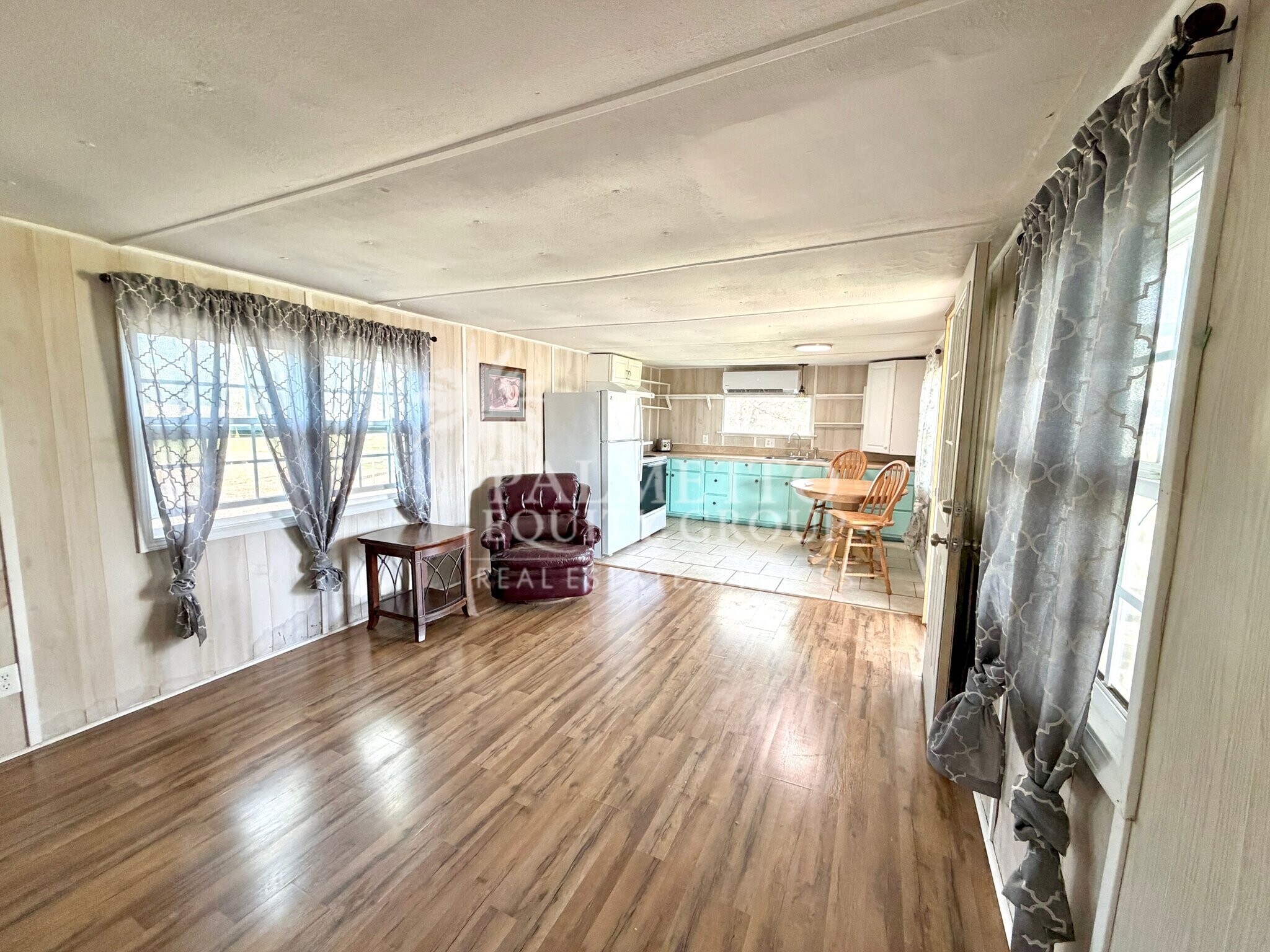 Building Photo - 5258 Ferguson Rd