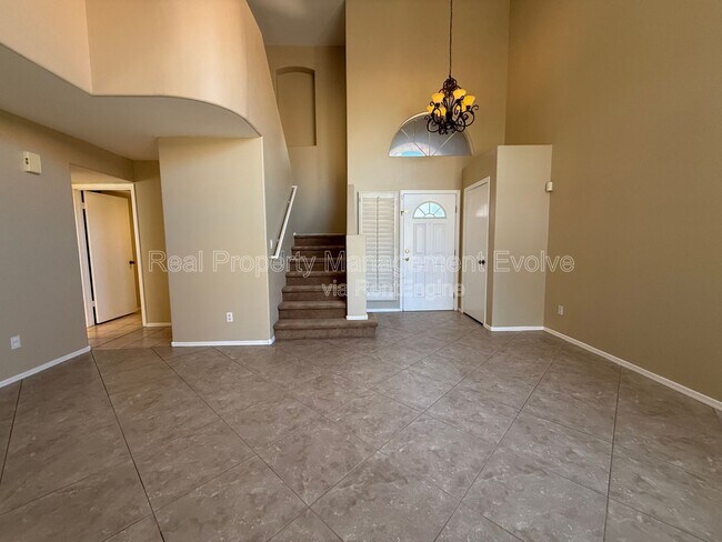 Building Photo - 17215 N 46th Pl