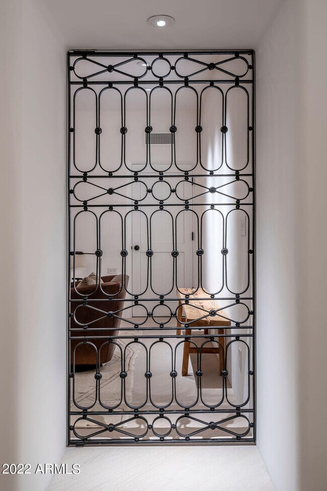 Building Photo - 6723 N Desert Fairways Dr