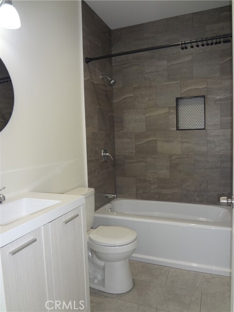 Building Photo - 1717 2nd St