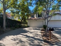 Building Photo - Spacious Antioch 3 bedroom, 2.5 bathroom end unit duet situated at the end of quiet cul de sac! W...