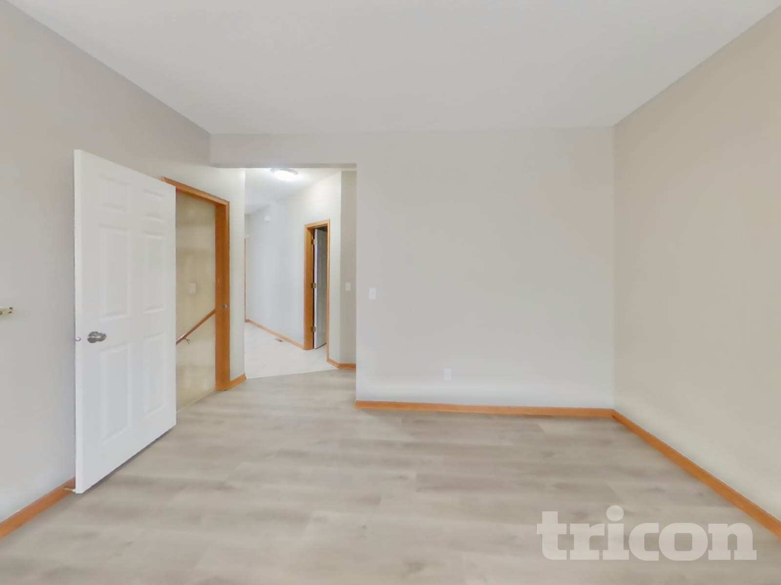 Building Photo - 9049 Garland Ln N