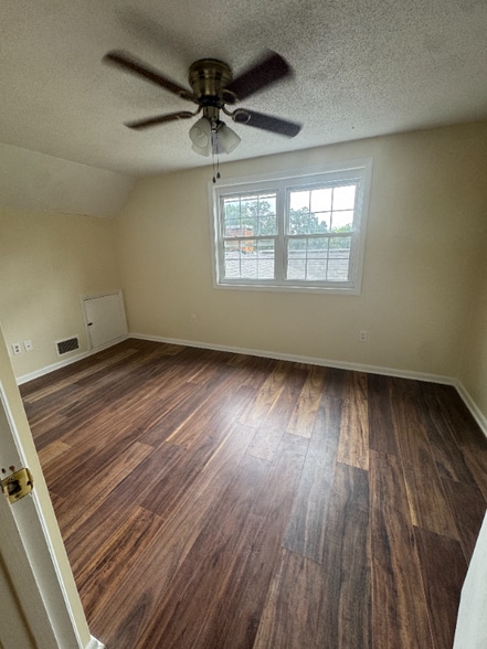 Building Photo - 5021 Speedway Rd