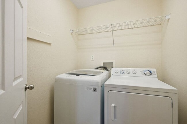 Building Photo - 700 S Harbour Island Blvd