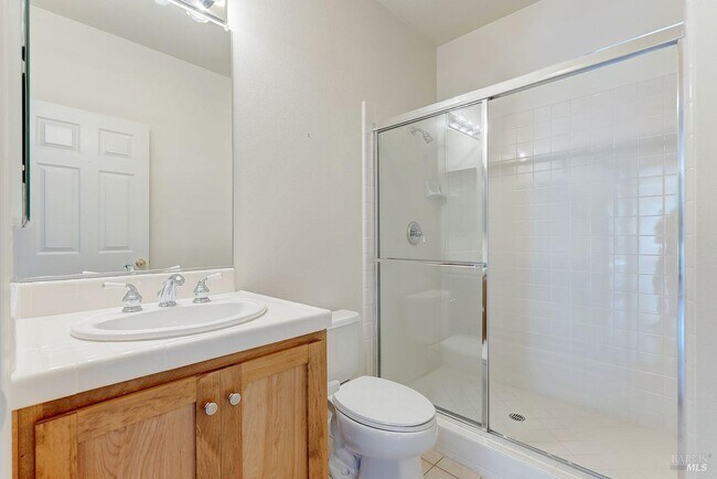 Building Photo - 205 Saddle Wood Dr