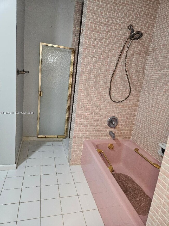 Building Photo - 8401 SW 107th Ave