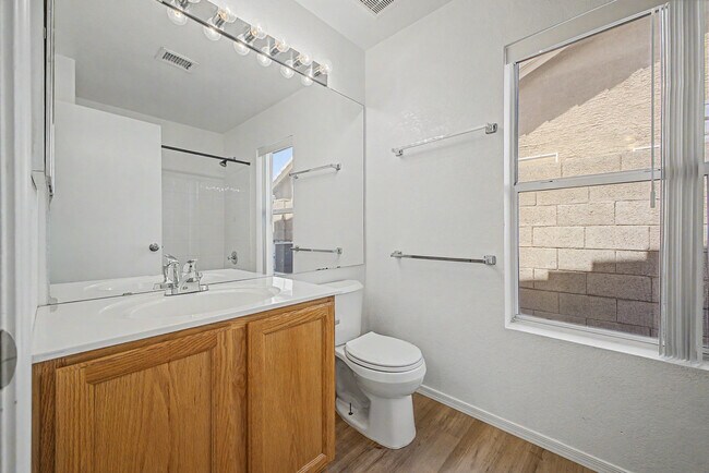 Building Photo - 20633 N 63rd Dr
