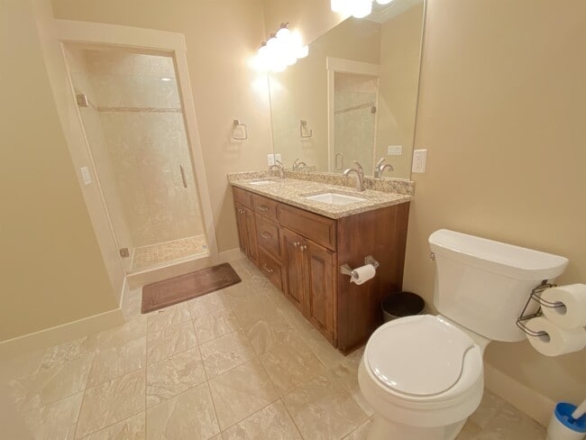 Building Photo - 6387 Paint Dr