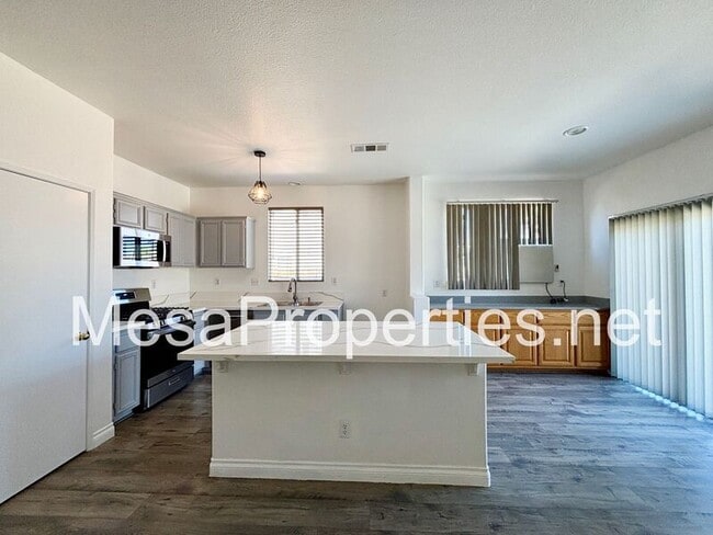 Building Photo - 13034 Lehigh Ct