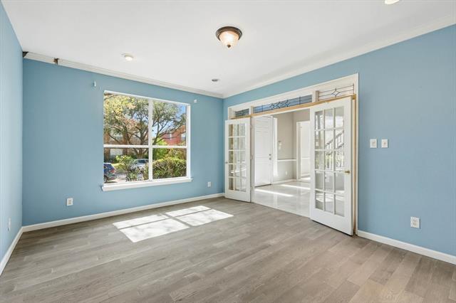 Building Photo - 4433 English Oak Dr