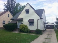 Building Photo - 12817 Oakview Blvd