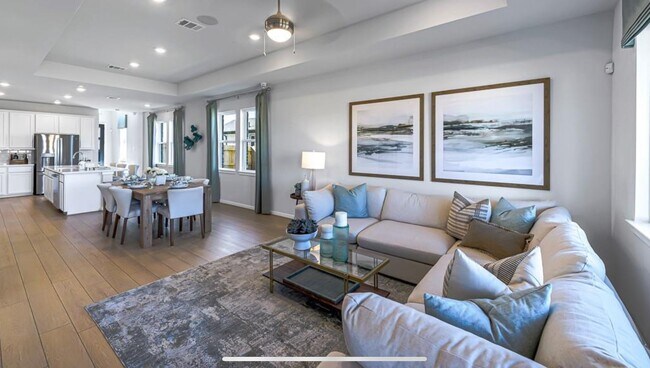 Building Photo - 2710 Misty Mdw Ln