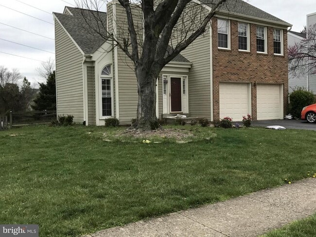 Building Photo - 13711 Springhaven Dr