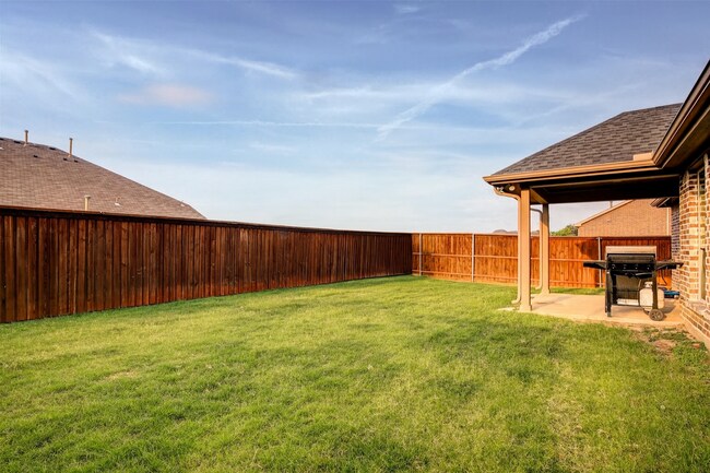 Building Photo - 2691 Costa Mesa Dr