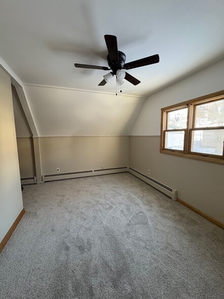 Bedroom 2 - 32 Front St