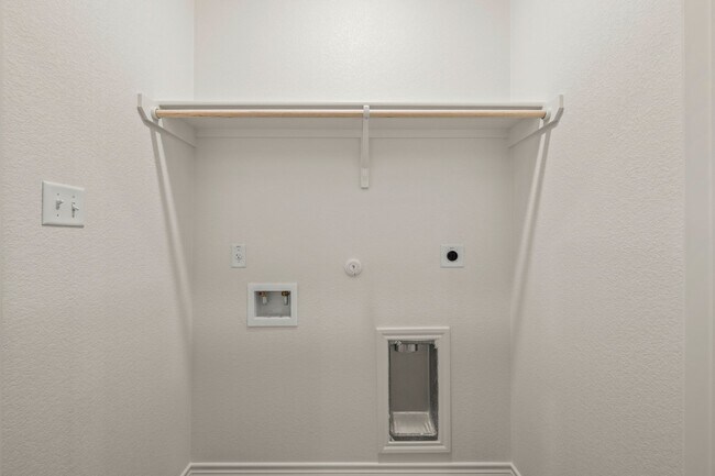 Building Photo - 3903 Sugar Hackberry Trl