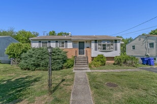 Building Photo - 8808 Patricia Ct