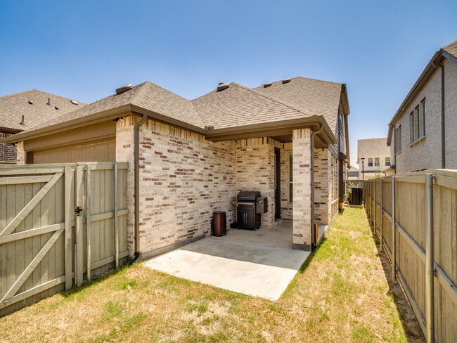 Building Photo - 2336 Norma Ln