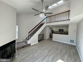 Building Photo - 4346 Pembrook Village Dr