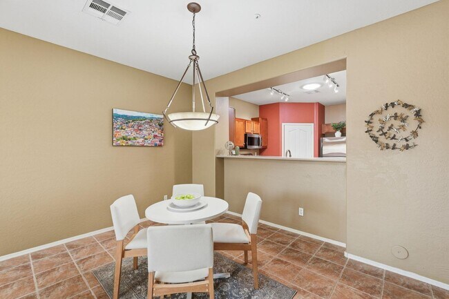 Building Photo - 11725 N Desert Crst Ln