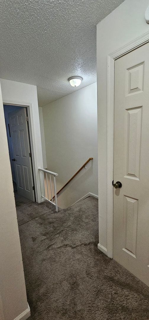 Building Photo - MOVE IN SPECIAL 1117 Fawn Drive – Townhome...