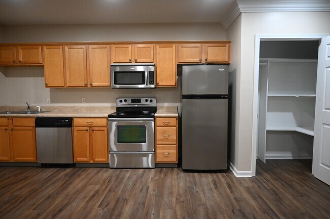 Floorplan - Square 131 - 4880 - 12 Plex