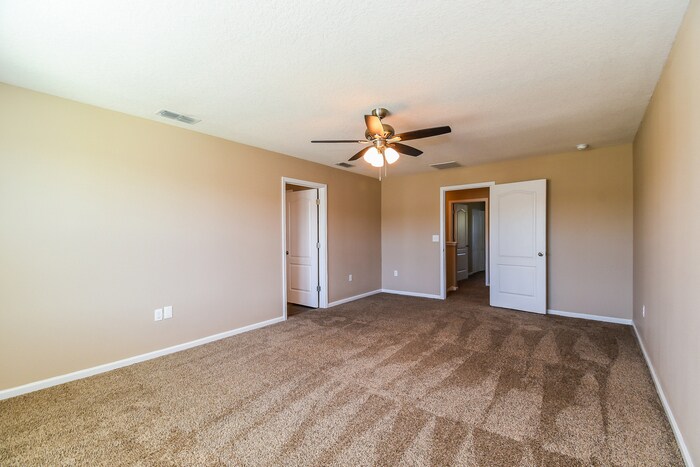 Building Photo - 3882 Bronco Rd