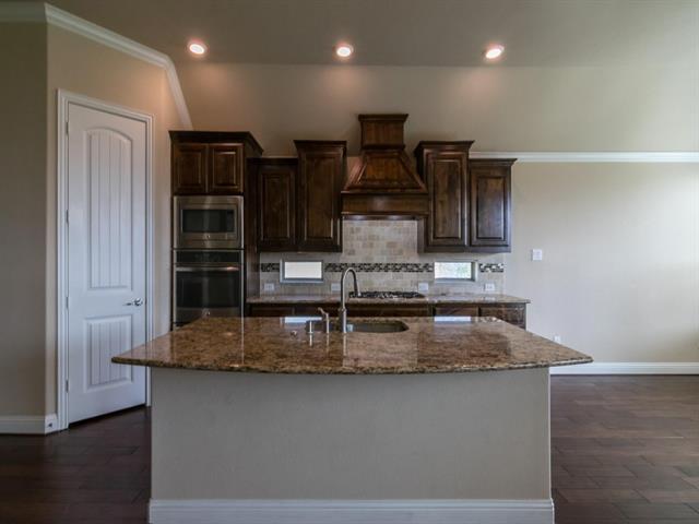Building Photo - 313 Wyndale Ct