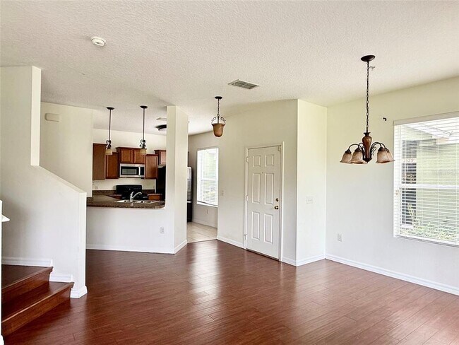 Building Photo - 1535 Broken Oak Dr