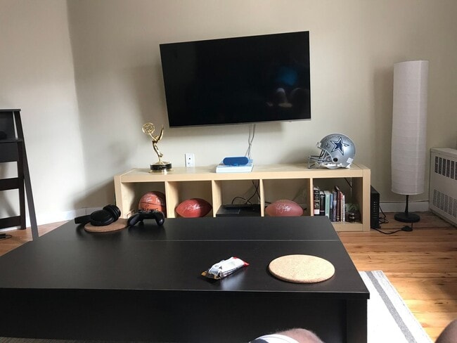 Building Photo - 80 St Nicholas Ave