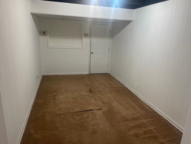 Building Photo - 10445 Austin Ave