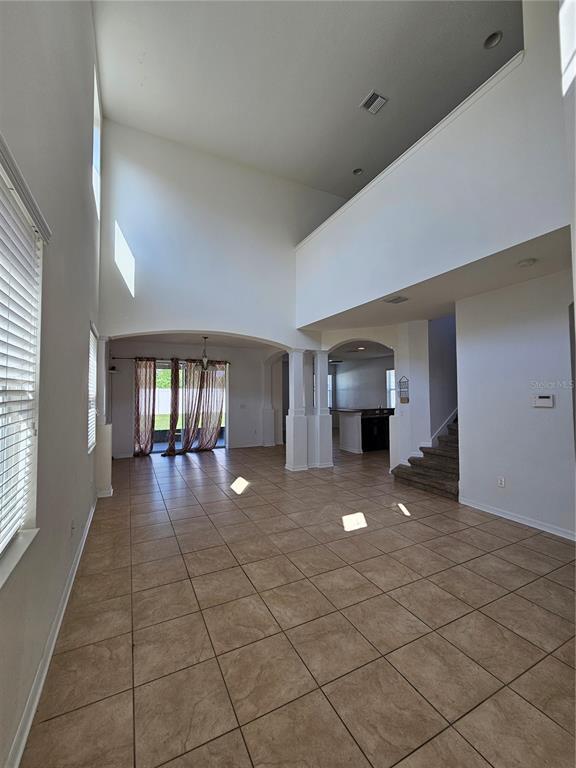 Building Photo - 7127 Nightshade Dr