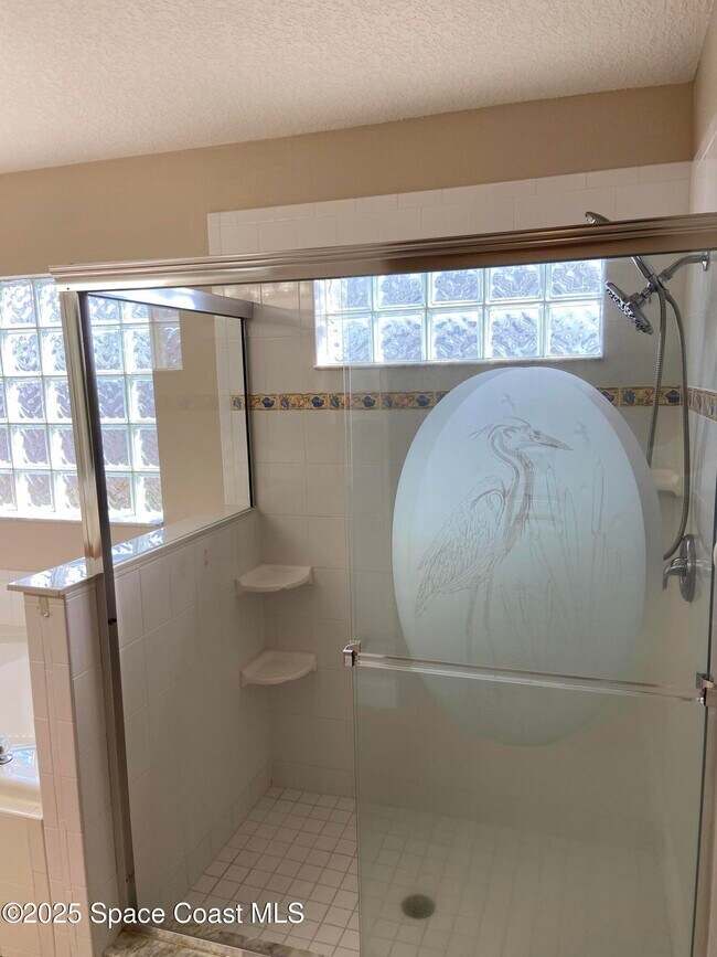 Building Photo - 1847 Abbeyridge Dr