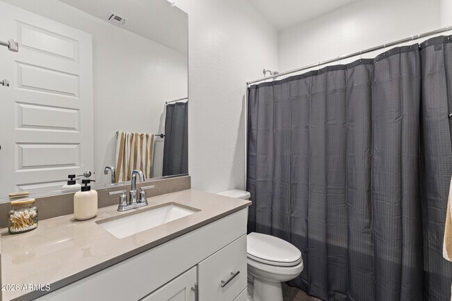 Building Photo - 9445 W Heatherbrae Dr
