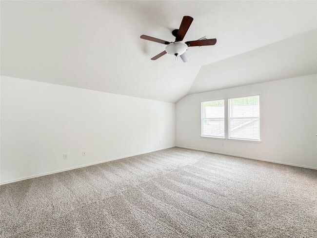 Building Photo - 11 Orion Star Ct