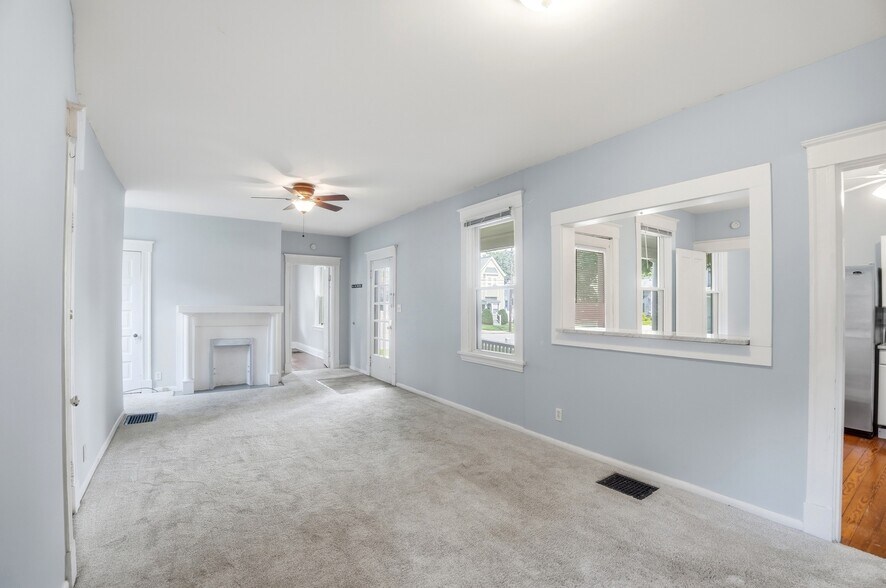 Building Photo - 3784 Isabella Ave