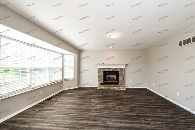Building Photo - 14423 Williamsburg Manor Dr